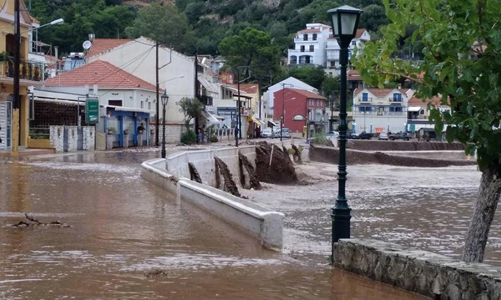 Το μέγεθος της πλημμύρας στον θεσσαλικό κάμπο από δορυφορική εικόνα